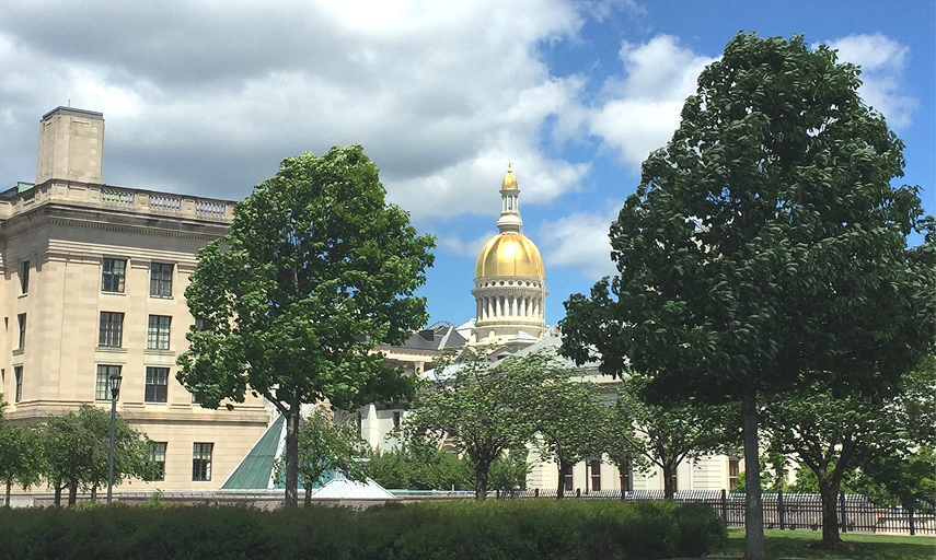 informative-card-image